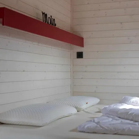 Inselblume 86 - Luxus-hausboot Am Yachthafen Burgstaaken Burgtiefe auf Fehmarn