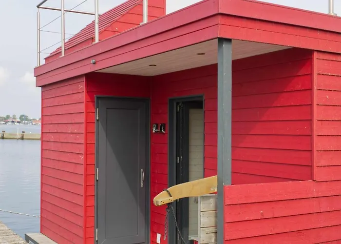 Inselblume 86 - Luxus-hausboot Am Yachthafen Burgstaaken * Burgtiefe auf Fehmarn