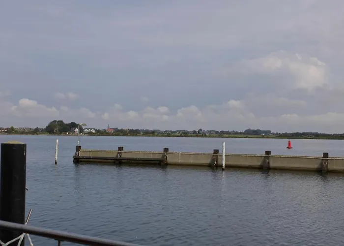 Πλωτό κατάλυμα Inselblume 86 - Luxus-hausboot Am Yachthafen Burgstaaken Burgtiefe auf Fehmarn